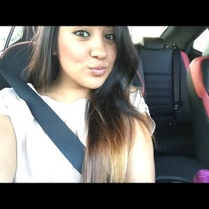 Meet your Posher, Alejandra