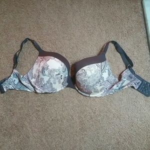 VICTORIA SECRET DEMI BRA