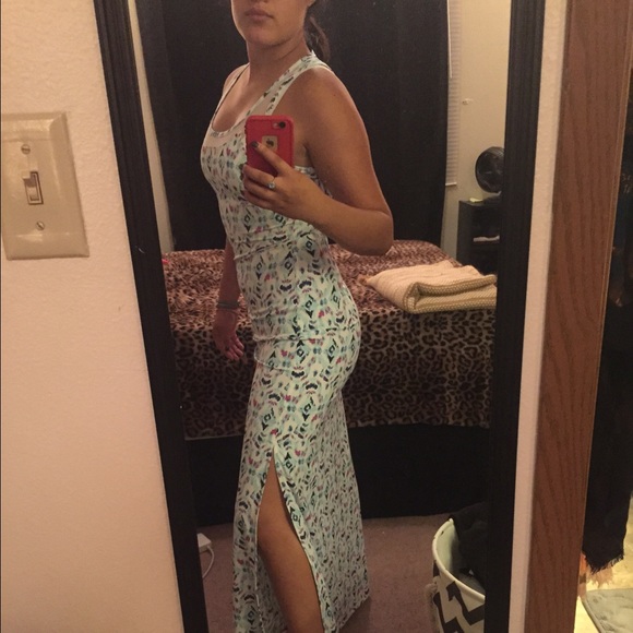 Guess Printed maxi dress NWOT