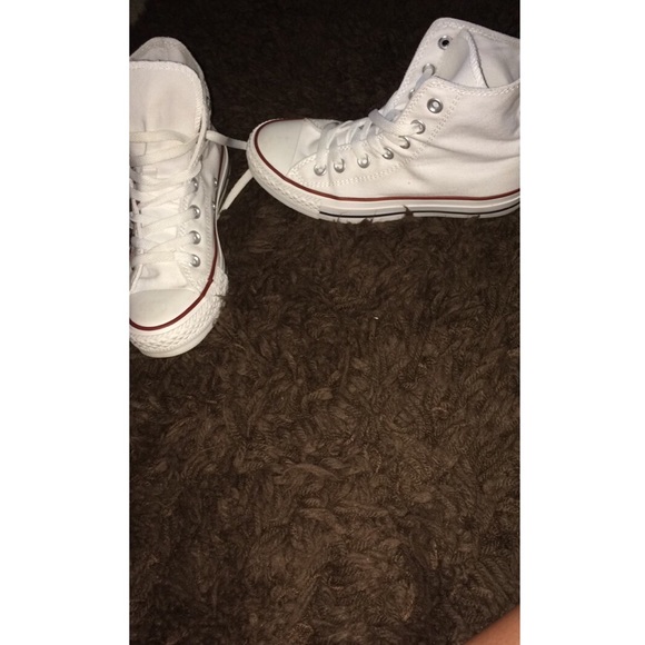 HIGHTOPS SIZE 6!