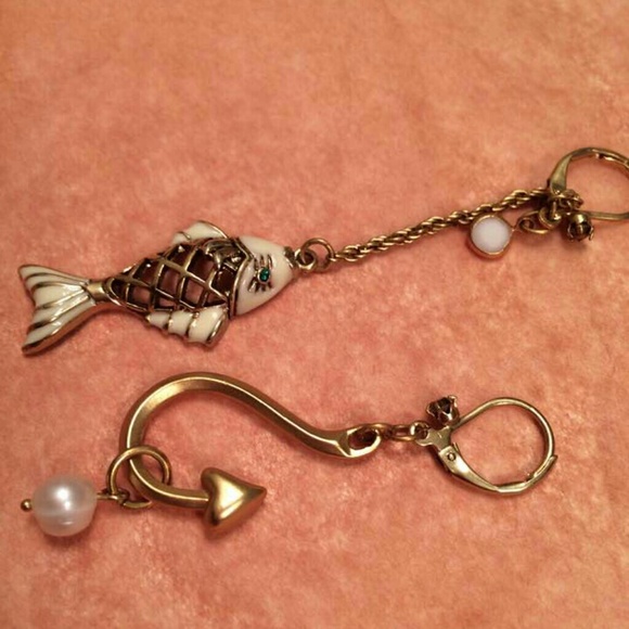 Betsey Johnson Jewelry - Rare Betsey Johnson fish and hook earrings