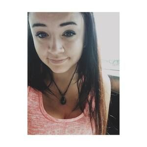 Meet your Posher, Avery