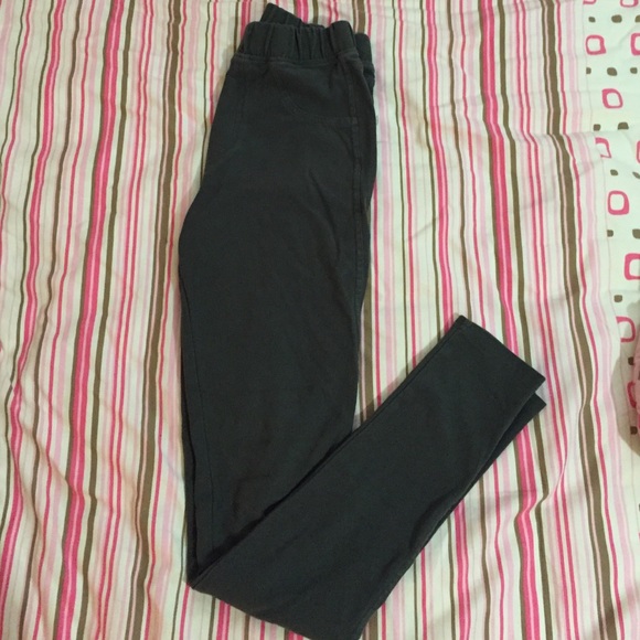 Zara Pants - Zara jegging