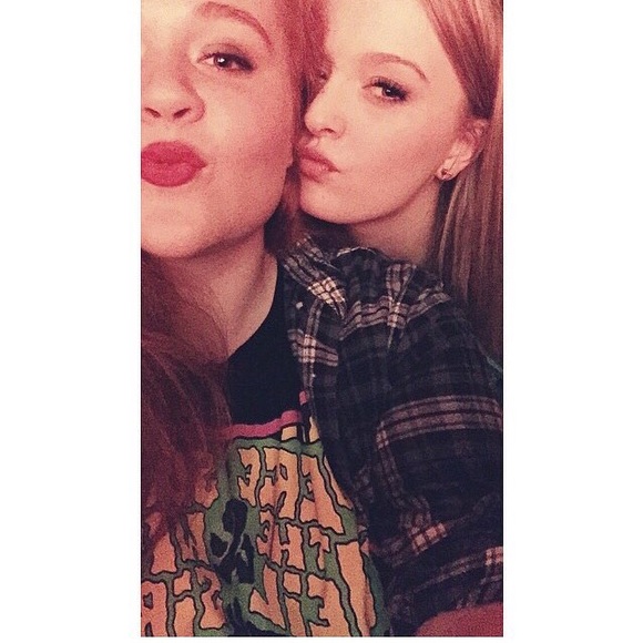 Meet Your Posher! - Picture 2 of 4