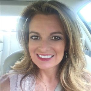 Meet your Posher, Sheri