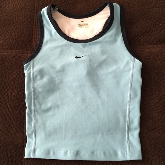 Nike Tops - XS Nike workout athletic crop top blue dri fit