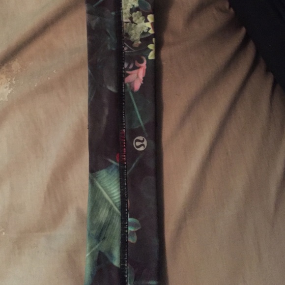 LuLulemon headband