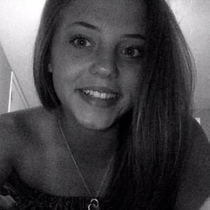 Meet your Posher, Courtney