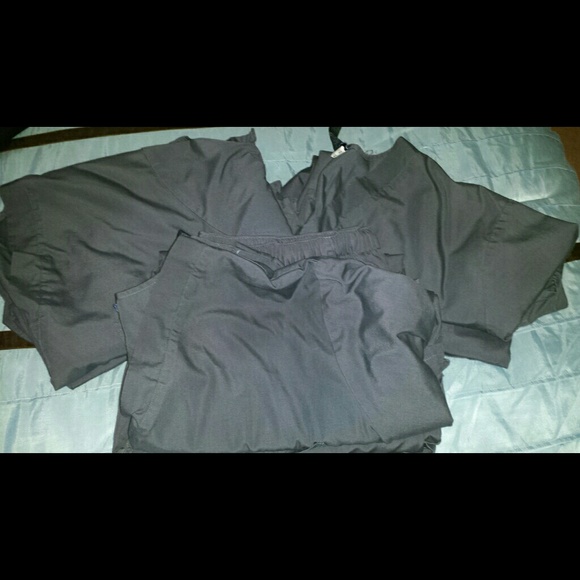 3 sets of pewter scrubs - Picture 1 of 1