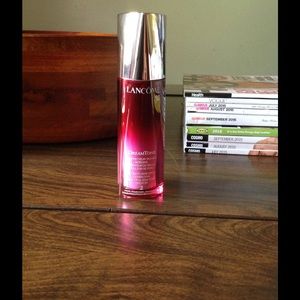 Lancome-DreamTone-Ultimate-Dark-Spot-Corrector