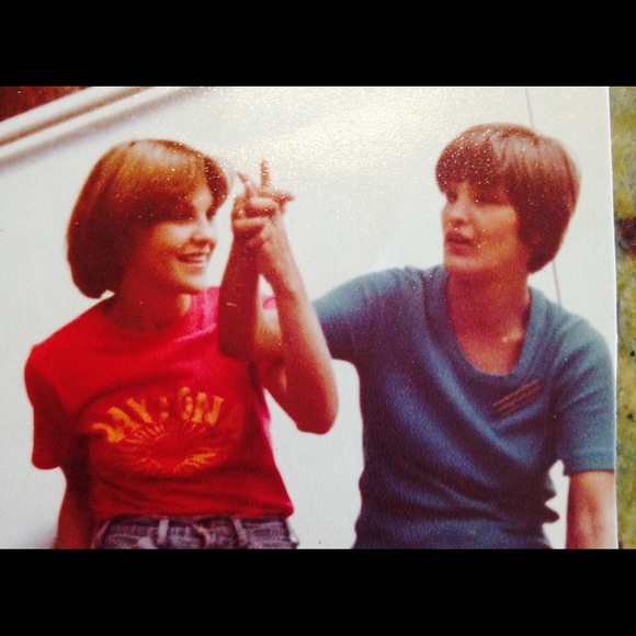 Meet your posher, Skeeter. - Picture 2 of 4