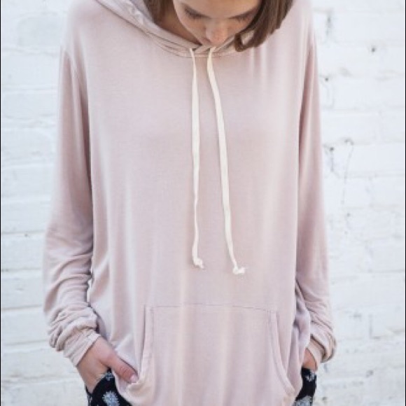 Brandy Melville Robin Hoodie