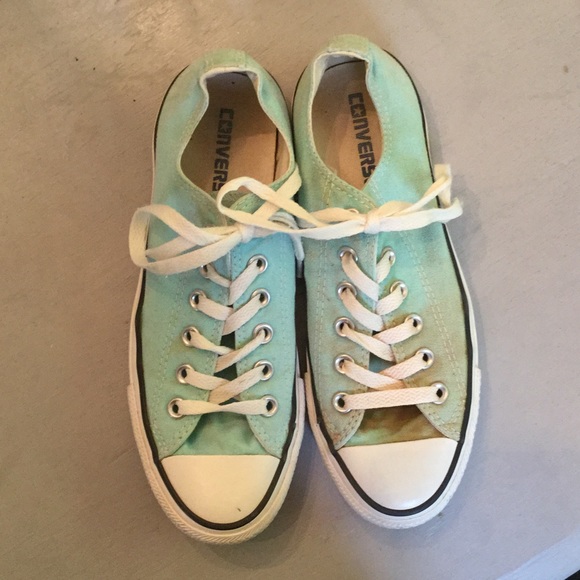 Aqua Converse size 8