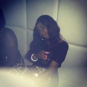 Meet your Posher, Kenise