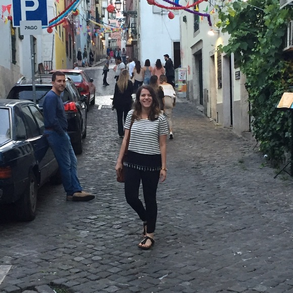 Welcome To My Closet!!! - Picture 4 of 4