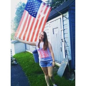 Meet your Posher, Maegan