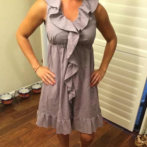 Gap Ruffle Dress - Picture 2 of 3