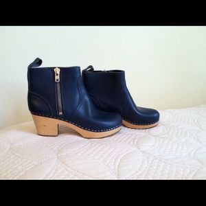 Swedish Hasbeens Zip It Emy