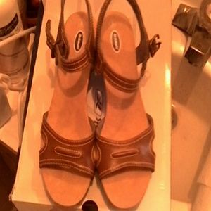 Dr. Scholls Leather/Suede Sandals sz. 8 NWOT