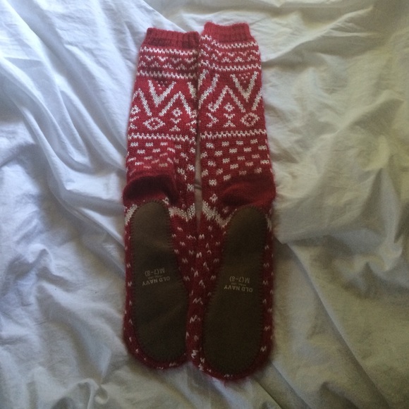 Knit Slippers - Picture 2 of 3