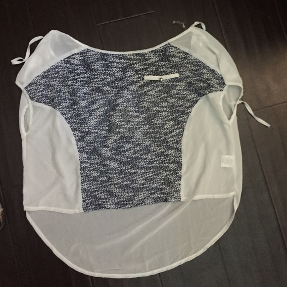 Navy blue and white top