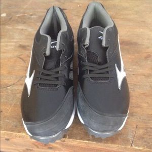 Mizuno Softball Cleats
