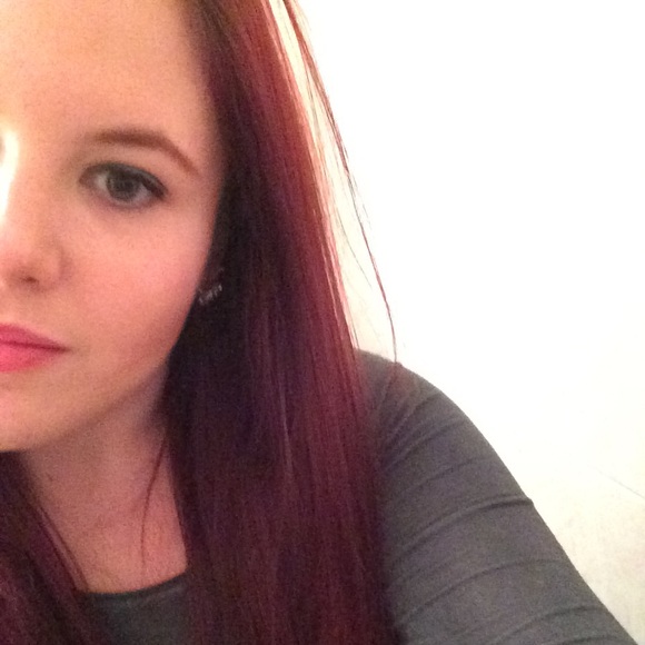 Meet the Posher, Krista! - Picture 2 of 2