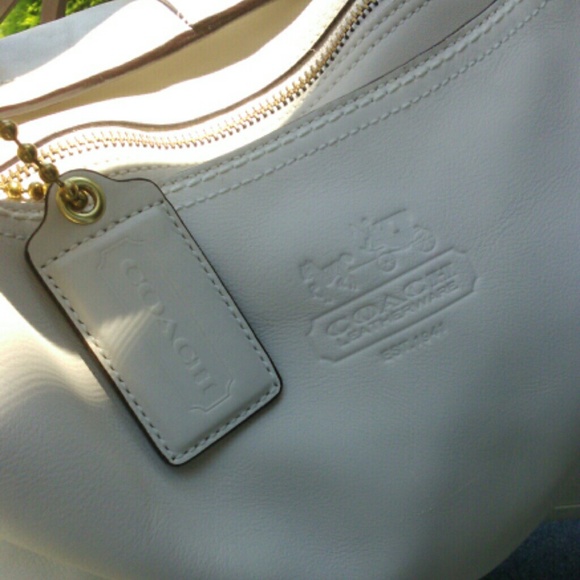 Coach white bag - Picture 2 of 4