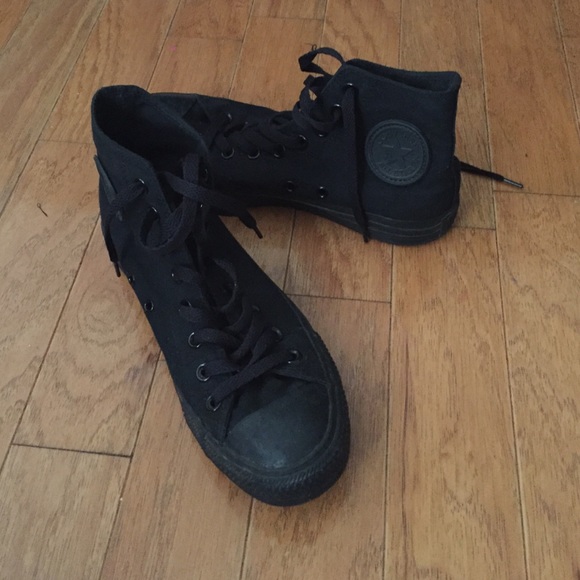 All black converse