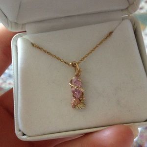 SALE!! 💎Beautiful Black Hills gold necklace💎