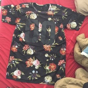 Medium sized black floral jersey