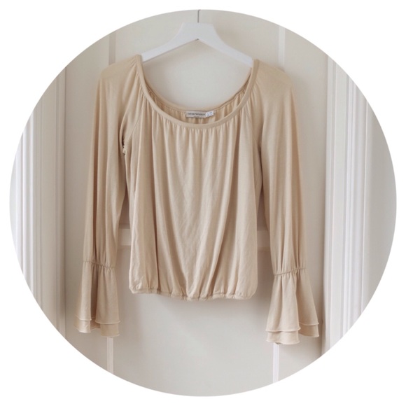 Gorgeous Armani Knit Flare Sleeve Hippie Top