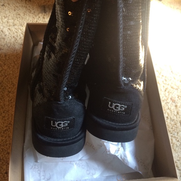 UGG Boots - authentic black UGG boots