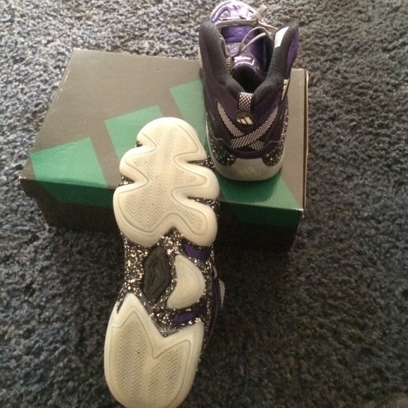 adidas nightmare before christmas