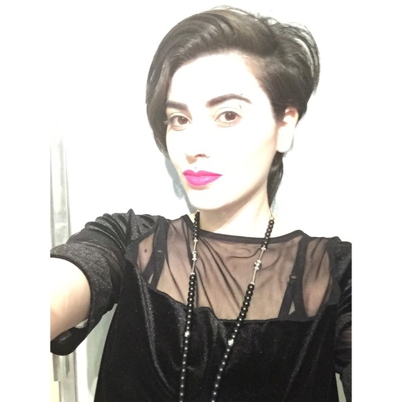 Meet the Posher, Mallory! - Picture 3 of 4