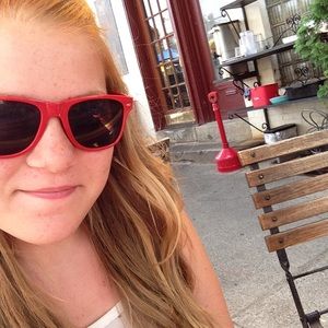 Meet your Posher, Jess