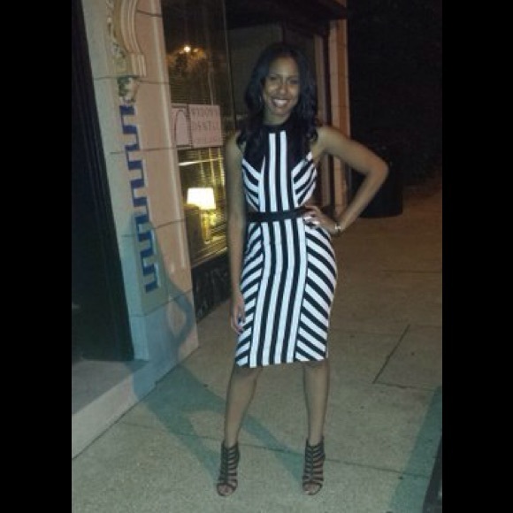 Meet Your Posher, Brianna! - Picture 2 of 4