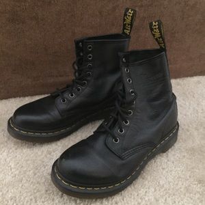 Women's Doc Martens The Original