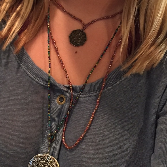 Purple Glass Beaded Necklace with charm - Picture 4 of 4