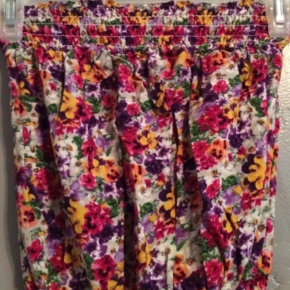 Floral strapless romper - Picture 2 of 4