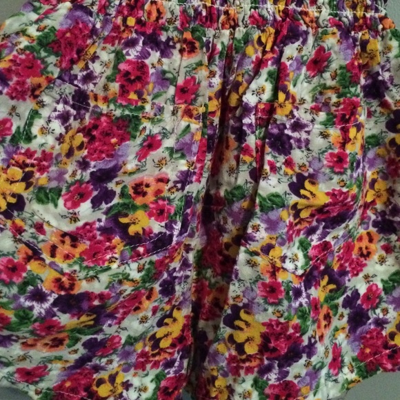 Floral strapless romper - Picture 4 of 4