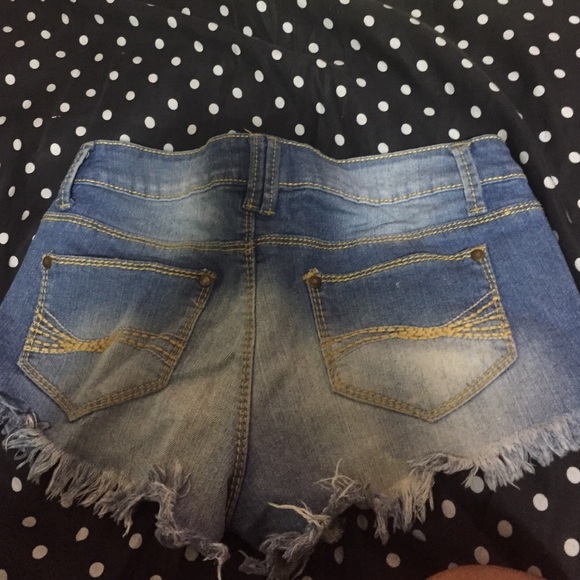 Blue asphalt shorts - Picture 2 of 3