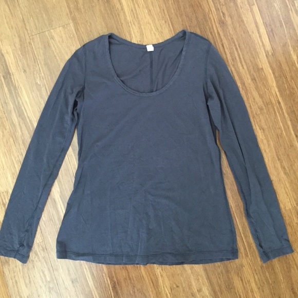 lululemon athletica Tops - Lululemon long sleeve grey shirt top 4