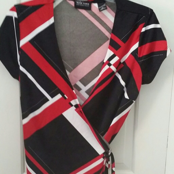 Career Wrap Top in Black Red and White