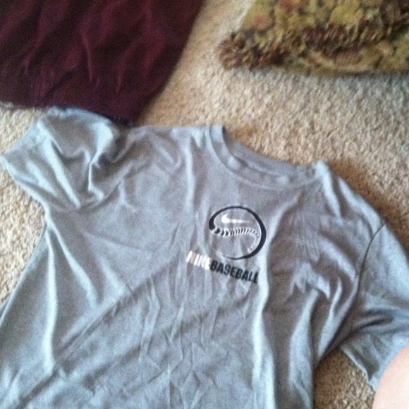 Grey Nike Baseball Shirt