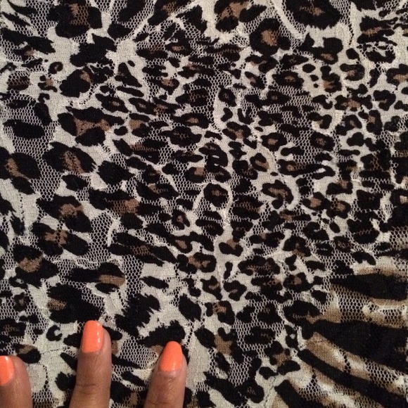Cheetah print strapless top. - Picture 3 of 3