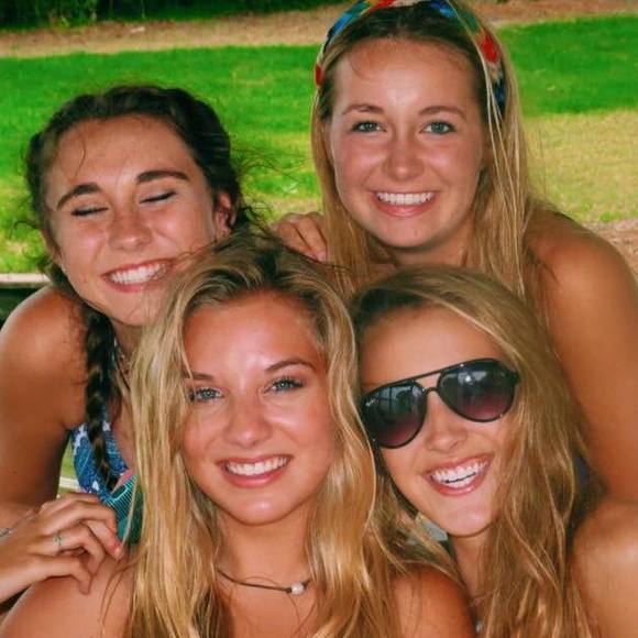 Meet your Posher, Eliza