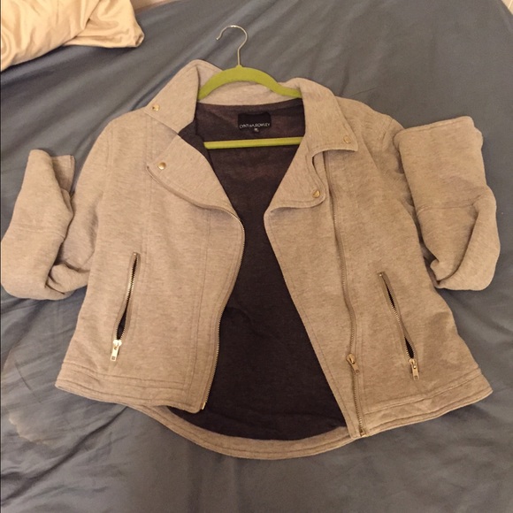 gray jacket - Picture 1 of 3