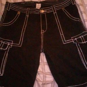 Tre religin shorts