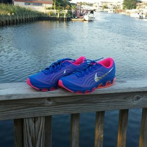 WOMENS blue and pink nike fitsole sneakers